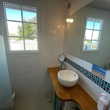 Maison De A 900m De La Avec Terrasses, Parking, Et Cuisine Equipee - Fr-1-22-367 بيت للعطل