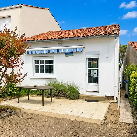 Maison De A 900m De La Avec Terrasses, Parking, Et Cuisine Equipee - Fr-1-22-367 بيت للعطل
