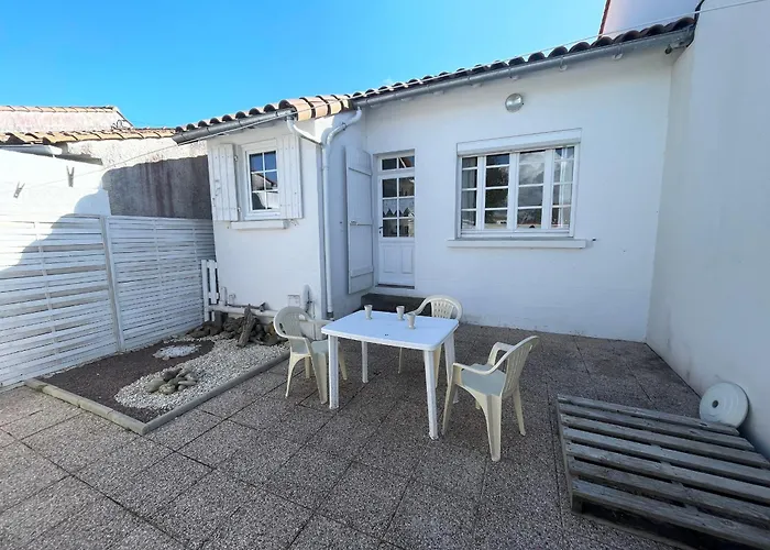 Maison De A 900m De La Avec Terrasses, Parking, Et Cuisine Equipee - Fr-1-22-367 La Tranche-sur-Mer